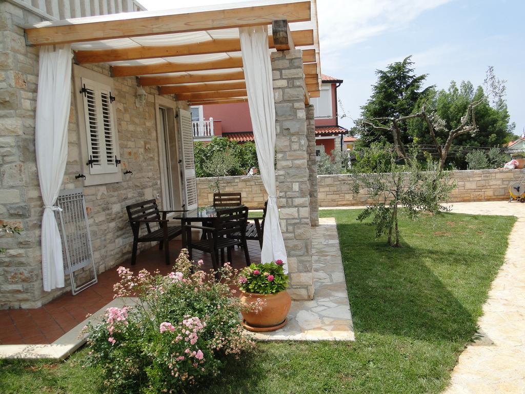 Apartments Villa Ela อูมัค ห้อง รูปภาพ